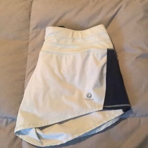 Running shorts